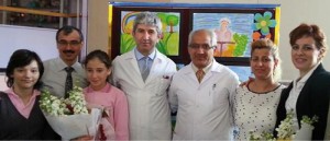 ALİAĞA GAZİ ORTA OKULU'NDA KİŞİSEL RESİM SERGİSİ