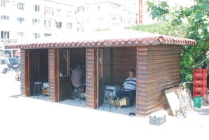 LOSTRA  ÇALIŞANLARI  DERTLİ