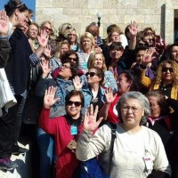 CHP’Lİ KADINLAR ‘MÜFTÜLÜK YASASINA’ KARŞI NÖBETTE!