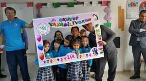 MİNİKLERİN OKUMA SEVİNCİ