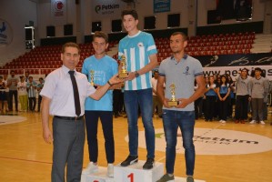 19 MAYIS ÖDÜLLERİ SAHİPLERİNİ BULDU