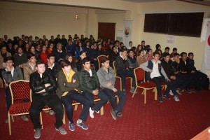 “HER YIL 100 BİN KİŞİ SİGARADAN ÖLÜYOR”