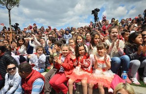 KÖYLERDEKİ ÇOCUKLAR DA BAYRAM EDECEK