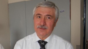 Eski Rektör, FETÖ’den tutuklandı