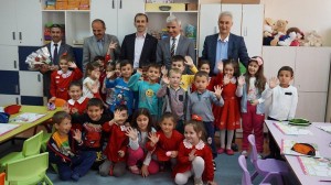 ÖĞRENCİLERE KUTLU DOĞUM HEDİYESİ