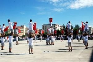 Bayramı Okul Bahçesinde kutladık