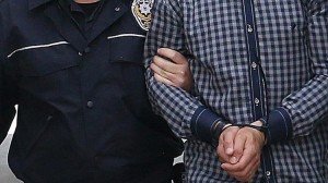 PKK ÜYESİ ALİAĞA’DA YAKALANDI