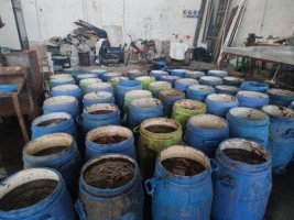 Sanayi sitesine deniz patlıcanı operasyonu