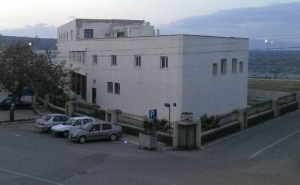 KARAÇORLU: “KYME ARKEOLOJİ MÜZESİ KARAKOL OLAMAZ!”