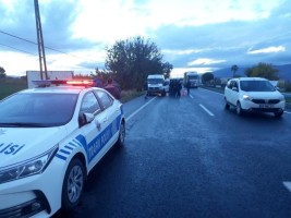 MENEMEN’DE OTOMOBİL YAYAYA ÇARPTI: 1 ÖLÜ