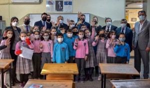 ÖĞRENCİLER KARNE COŞKUSUNU YAŞADI