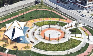 BÜYÜKŞEHİR BELEDİYESİ’NDEN İZMİRLİLERE YENİ PARK