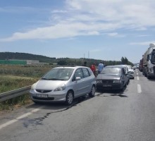 ZİNCİRLEME KAZA: 1 YARALI