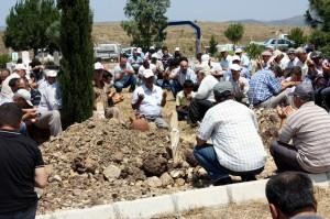 Namaz kıldırırken kalbine yenildi