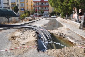 253 Sokakta Tehlikeli Su Patlağı