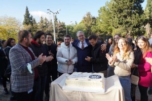 BUDAK, YENİ DÖNEME ÖĞRENCİLERLE GİRDİ