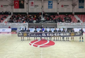 Emniyetten anlamlı pankart