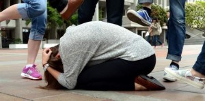 NEFRET YÜKSELİYOR, ŞİDDET ARTIYOR