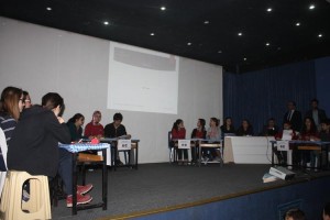 ALİAĞA ORTAOKULU'NDAN 8. SINIFLARA BİLGİ YARIŞMASI