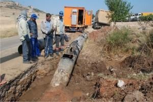 KAMYON BORUYA ÇIKTI, ALİAĞA SUSUZ KALDI