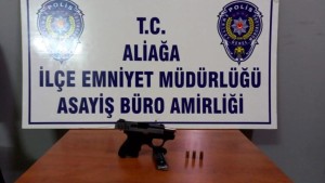 EMNİYETTEN RUHSATSIZ SİLAH OPERASYONU