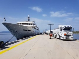 LÜKS MOTORYATA ALİAĞA’DAN YAKIT İKMALİ