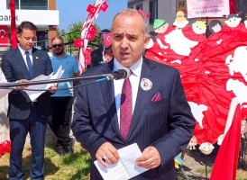 Akyüz yeniden göreve başladı