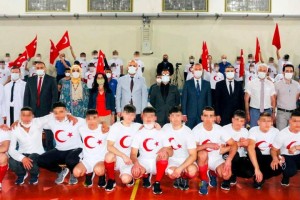 CEZAEVİNDEKİ GENÇLER BAYRAMI KUTLADI