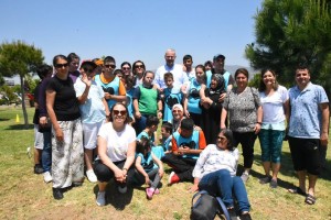 MENEMEN’DE FARKINDALIK PİKNİĞİ