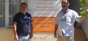 HACIÖMERLİ’DEKİ KÜTÜPHANEYE ZİYARETLER BİTMİYOR