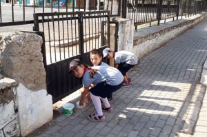 SOKAK HAYVANLARINI UNUTMADILAR