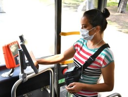 VİRÜSSAVAR “GÜVENLİ OTOBÜS” İZMİRLİLERİN HİZMETİNDE