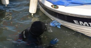 ATIKLARIN KİRLETTİĞİ TEKNELER DE TEMİZLENDİ