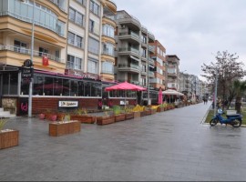 KAFELERE YIKIM KARARI ŞOKU