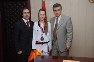 Teakvando'dan Aliağa'ya madalya