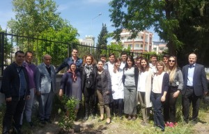 ŞEHİT YÜZBAŞININ ANISINA FİDAN DİKTİLER