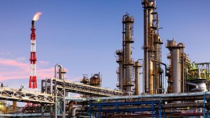 TÜPRAŞ’TA ANLAŞMA YOK, EYLEM VAR