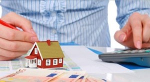 BELEDİYE BÜTÇE AÇIĞINI EMLAK VERGİSİYLE Mİ KAPAYACAK?