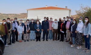 ‘BAŞKA BİR ÜNİVERSİTE İLE GÖRÜŞÜYORUZ’