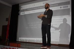 KARA ATLAS BELGESELİ ALİAĞA’DA GÖSTERİLDİ