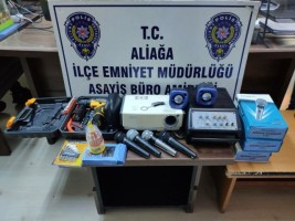 CAMİDEN HIRSIZLIK YAPAN ŞAHIS YAKALANDI