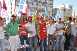 İŞÇİLER HAK EDİŞLERİNİ İSTİYOR