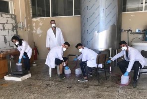 OKULDA ÜRETİP SATIYORLAR