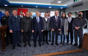 VALİ KÖŞGER’DEN, İMEAK DTO ALİAĞA ŞUBESİ’NE ZİYARET