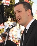 CHP, ONUR AKIN'I ALİAĞALILARLA BULUŞTURACAK