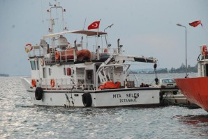 MTA GEMİSİ SELEN ALİAĞA'DA