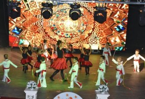 DENİZ YILDIZIM’DA MUHTEŞEM YILSONU