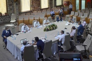 İZBAN GÜZERGAHI MASAYA YATIRILDI