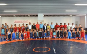 MİLLİ GÜREŞÇİLER ALİAĞA’DA KAMPTA