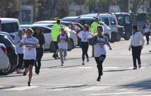 ÖĞRENCİLER ATATÜRK İÇİN KOŞTU